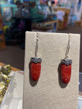 Load image into Gallery viewer, Red Coral Earrings