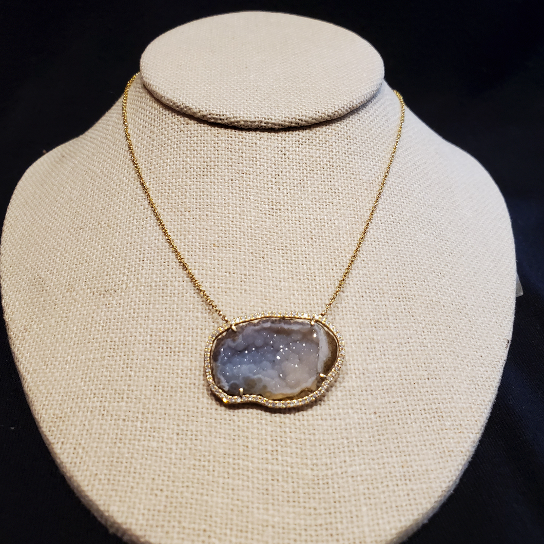 Necklace with Diamonds and Duzzy 14K